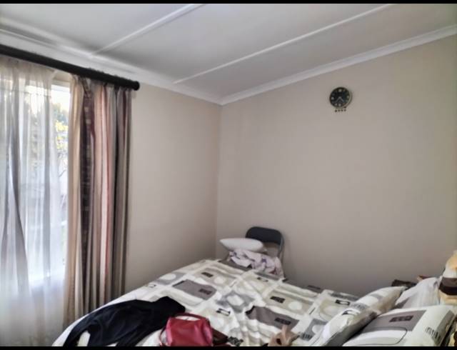 2 BEDROOM FREEHOLD FOR SALE IN NORTHDALE
